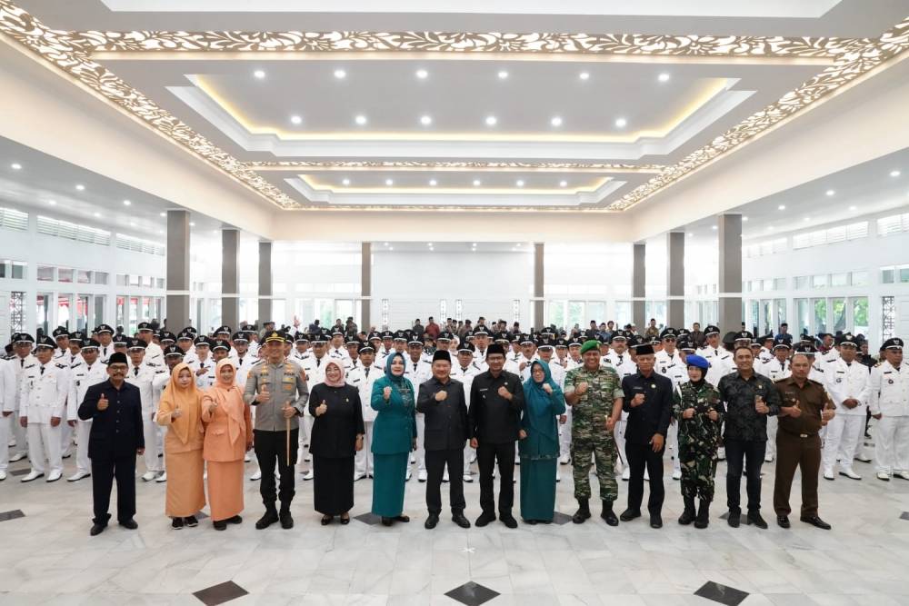 Bupati Garut Lantik 82 Kades Hasil Pilkades Serentak Tahun 2023