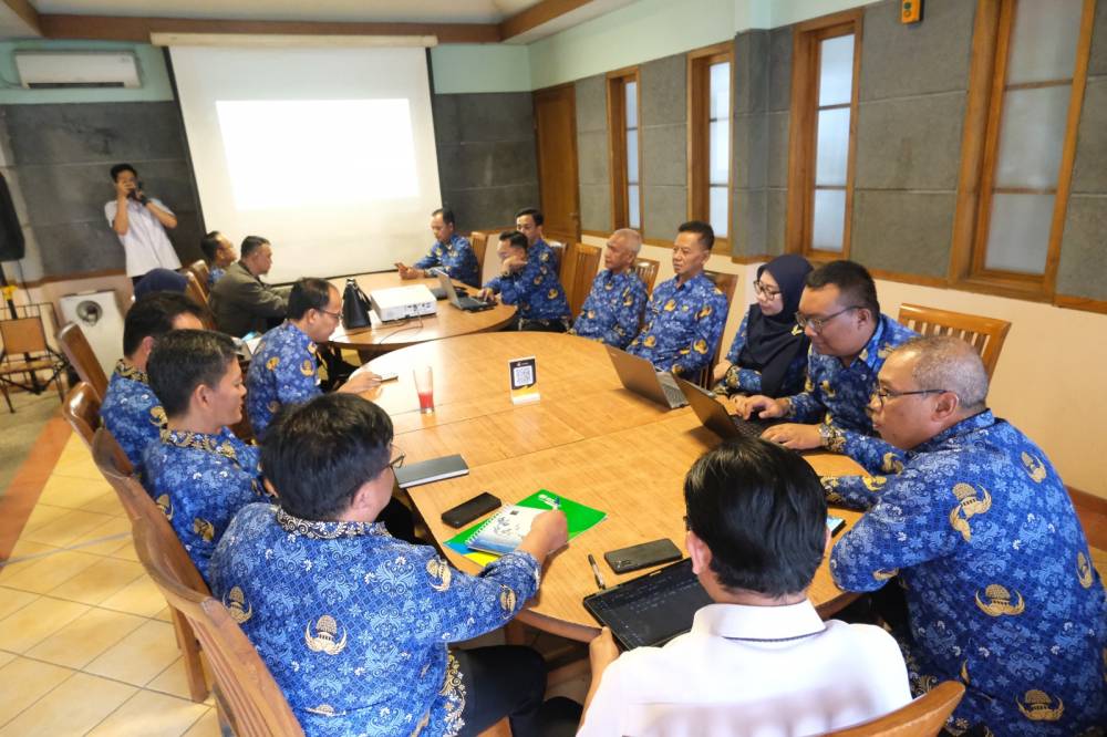 Pemkab Garut Bersiap Lindungi 15 Ribu Pekerja Rentan dengan Program BPJS