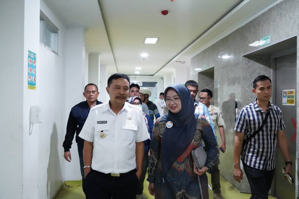 Penjabat Bupati Garut Tinjau Pelayanan RSUD dr. Slamet, Tegaskan Perlunya Pelayanan Cepat dan Profesional