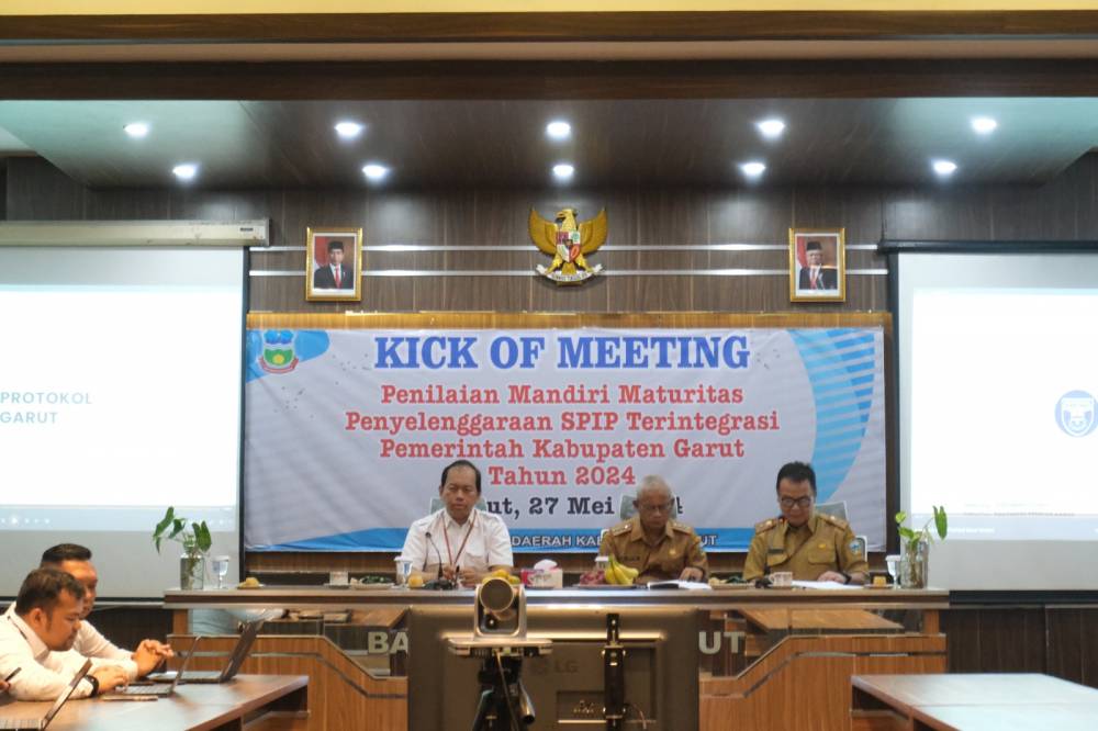 Sekda Garut Buka Kick Off Meeting Penilaian Mandiri Maturitas Penyelenggaraan SPIP Terintegrasi