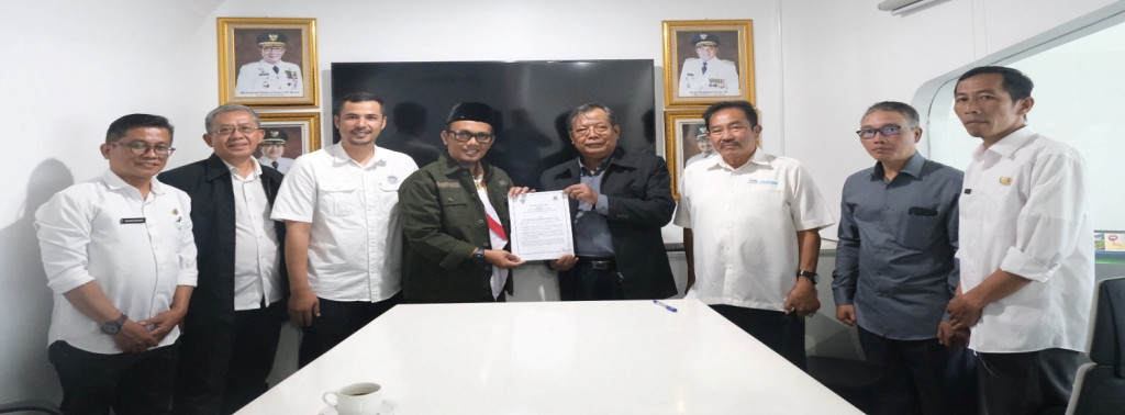 Kerja Sama Diskominfo Dan Dewan Pendidikan Kabupaten Garut Pererat Koneksi Dengan Masyarakat