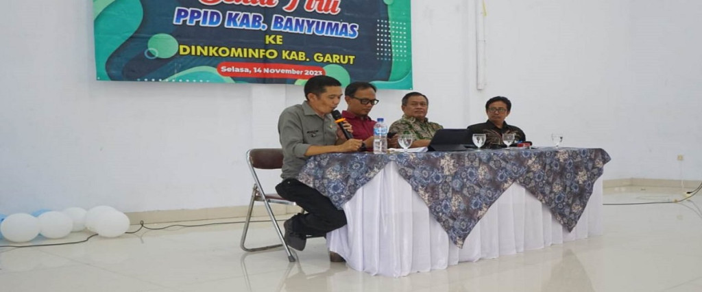Diskominfo Garut Bagikan Pengalaman Pengelolaan PPID Kepada Diskominfo Banyumas