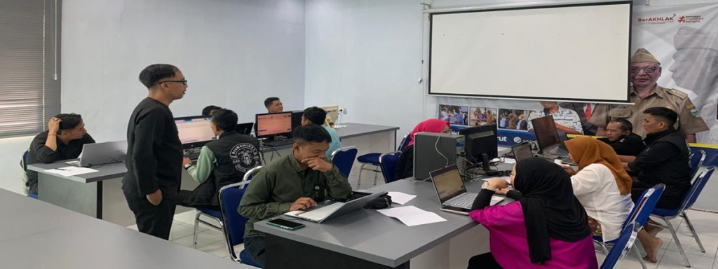 Diskominfo Garut Fasilitasi Simulasi CAT PPPK Untuk 11 Pegawai Honorer